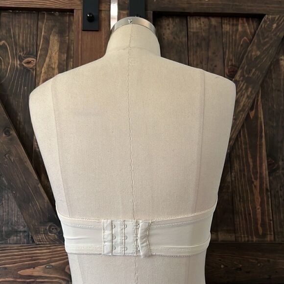 Vintage strapless ivory unlined wired bra 36C - Picture 4 of 6